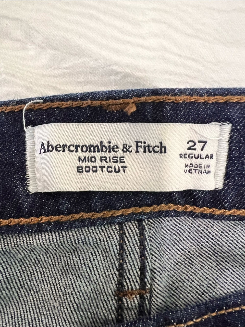 Abercrombie & Fitch Mid Rise Bootcut Jeans Dark Wash 27 Regular - Picture 4 of 5